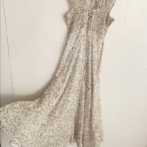 Y2K Derek heart prairie midi dress smocked floral neutral size small NWOT - Picture 3 of 3